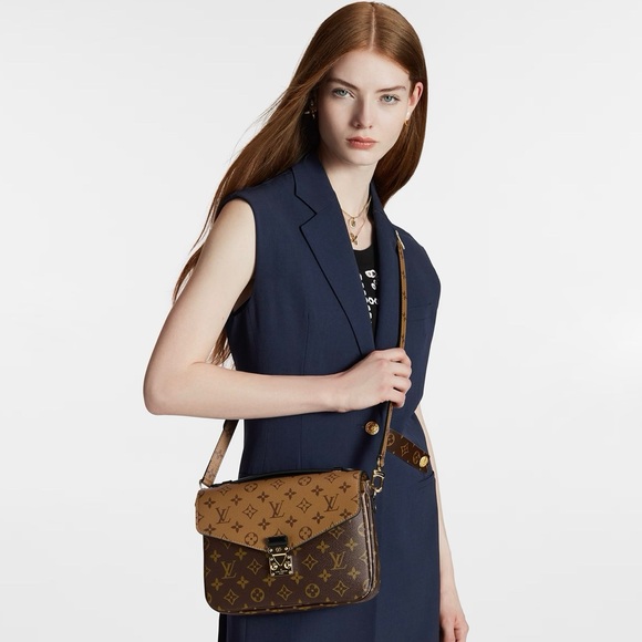Louis Vuitton Pochette Métis Monogram Reverse – Authentic & Excellent Condition - Picture 4 of 12